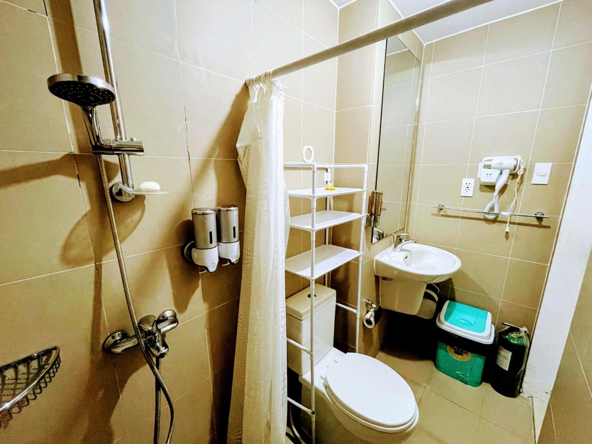 Acellyne'S Suites At The Residences At Commonwealth By Century 케손시티 객실 사진
