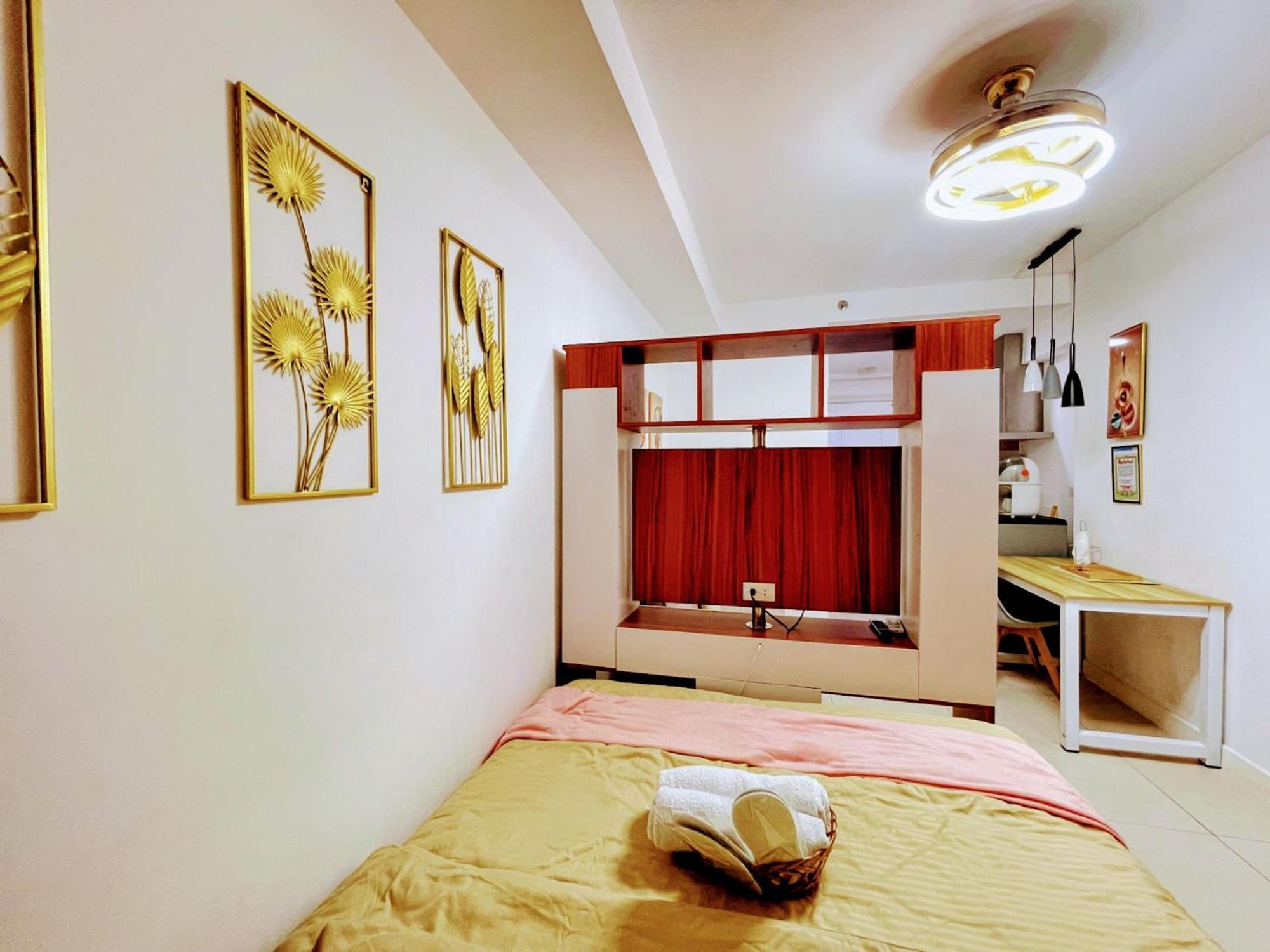 Acellyne'S Suites At The Residences At Commonwealth By Century 케손시티 객실 사진